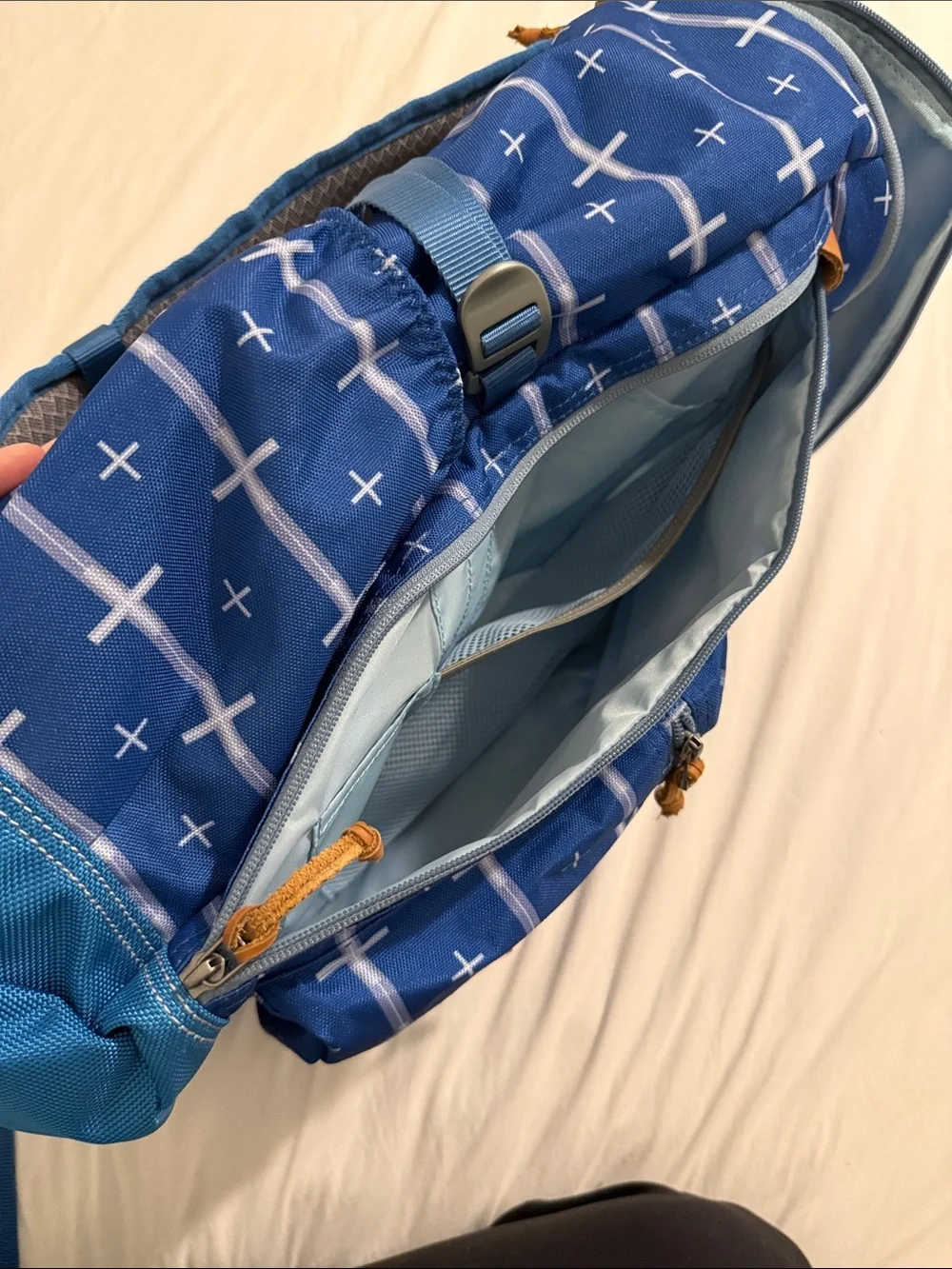 Eddie Bauer Bygone 30L Backpack blue with white crosses/ plus signs